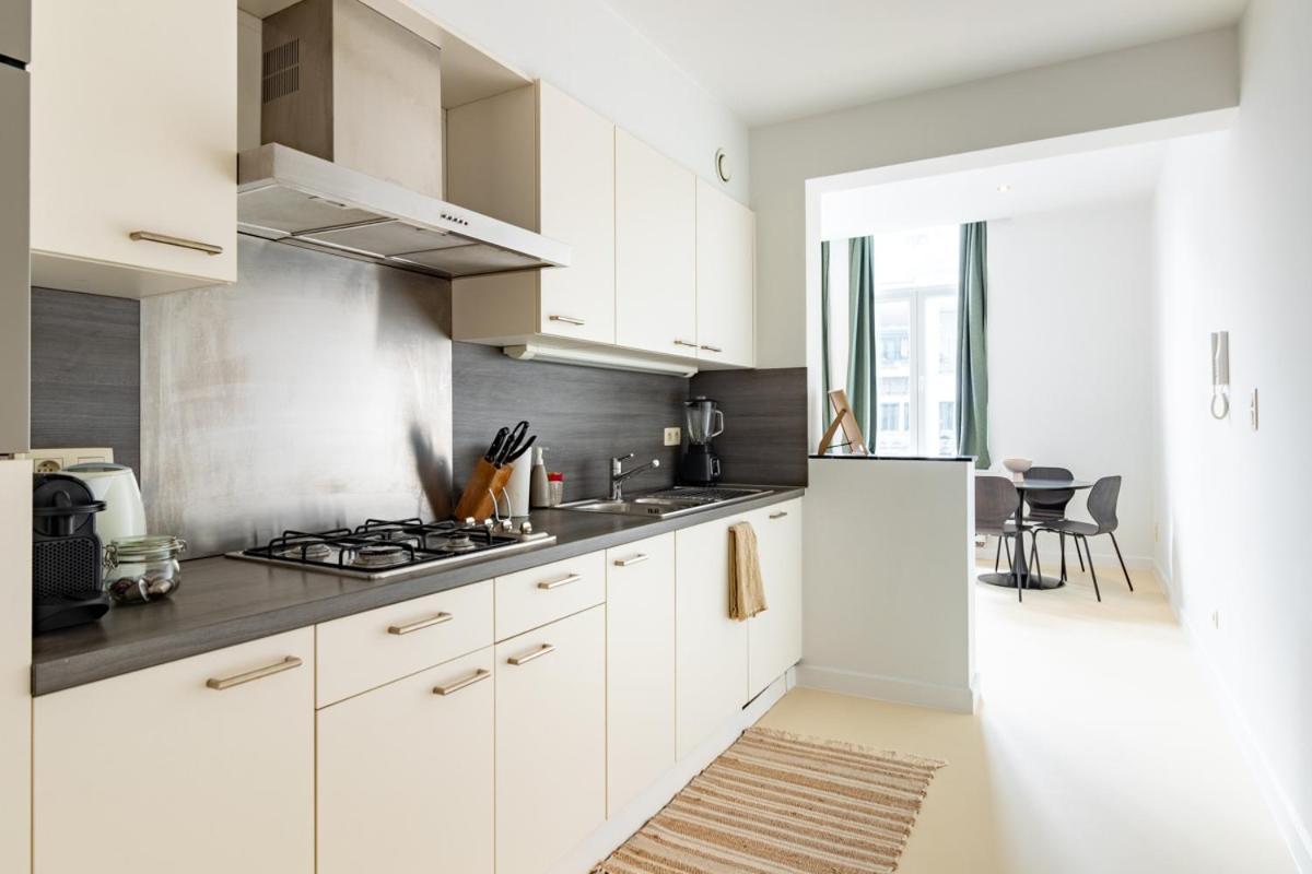 Bright, Spacious Apartments & Perfectly Located In The Heart Of ヘント エクステリア 写真